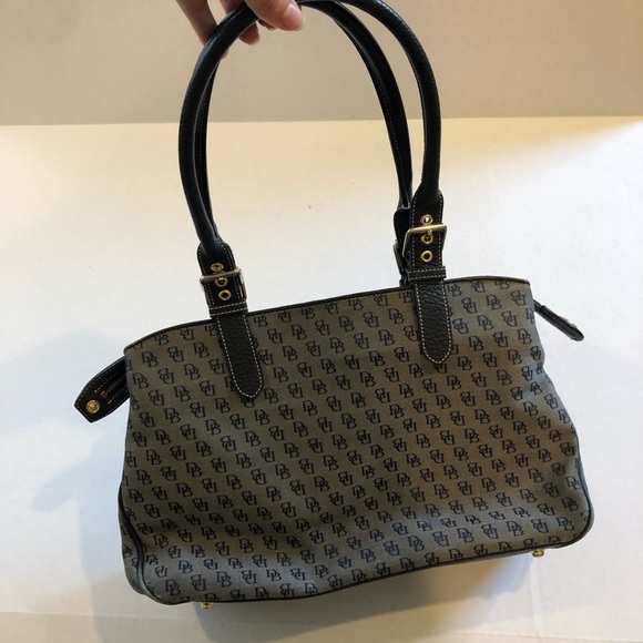 Dooney & Bourke Handbags - DOONEY & BOURKE monogram shoulder bag